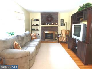 367 Lester Road Springfield, PA 19064 - Photo 5 of 6