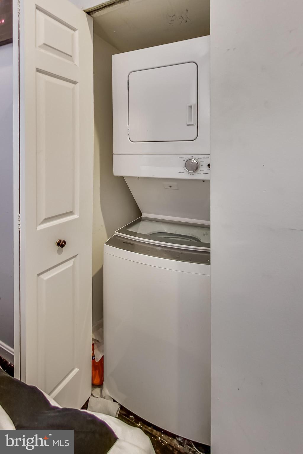 1338 Vermont Avenue Northwest, Unit 3 Washington, DC 20005 - Photo 13 of 25 In Unit Washer & Dryer