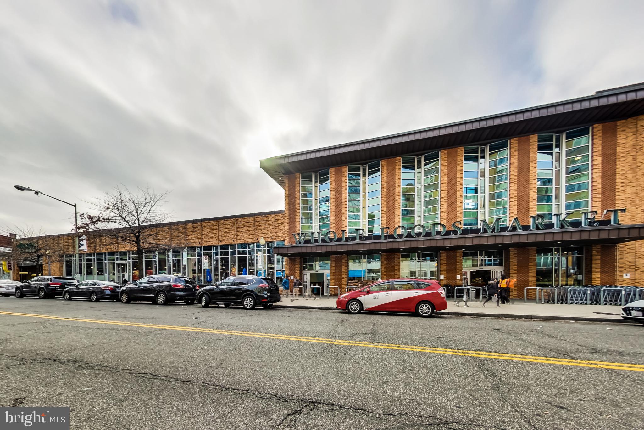 1338 Vermont Avenue Northwest, Unit 3 Washington, DC 20005 - Photo 18 of 25 Whole Foods Market
