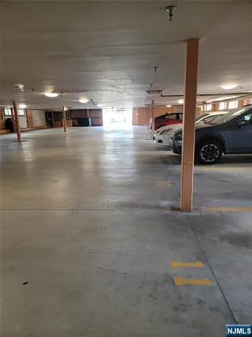 a view of a parking area