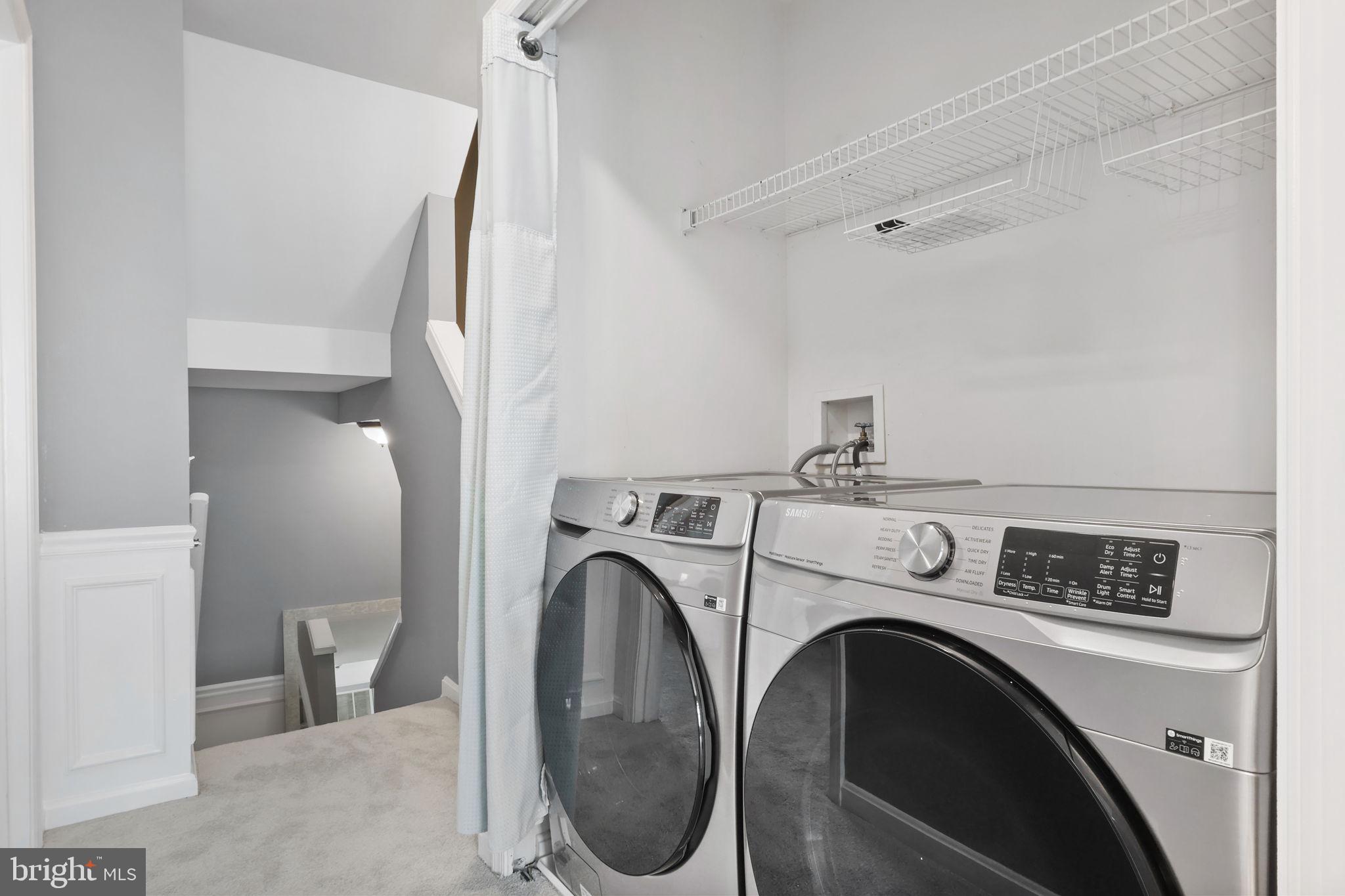 6038 Lincolnia Road Alexandria, VA 22312 - Photo 20 of 31 a utility room with dryer and washer