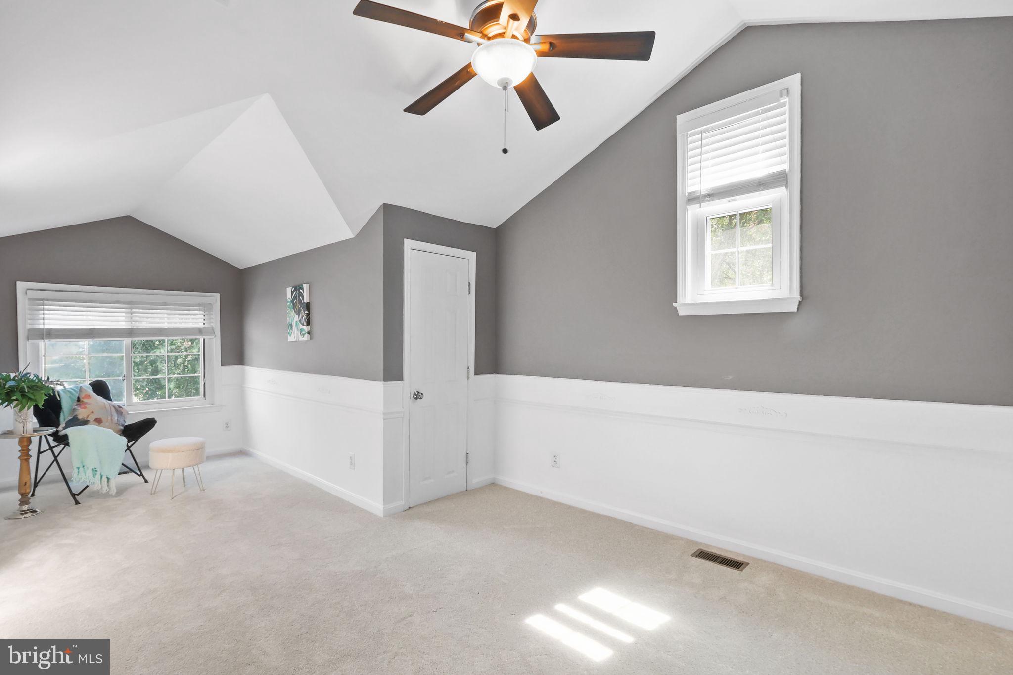6038 Lincolnia Road Alexandria, VA 22312 - Photo 22 of 31 a living room with furniture and windows