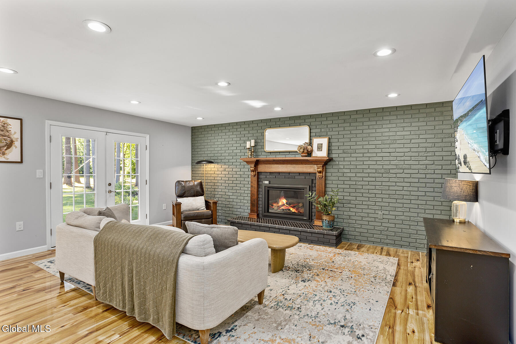 80 Brook Road Saratoga Springs, NY 12866 - Photo 10 of 32 80 Brook Rd - Saratoga Springs - 5