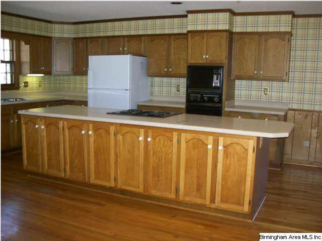 525 Paige Hill Road Anniston, AL 36207 - Photo 5 of 28