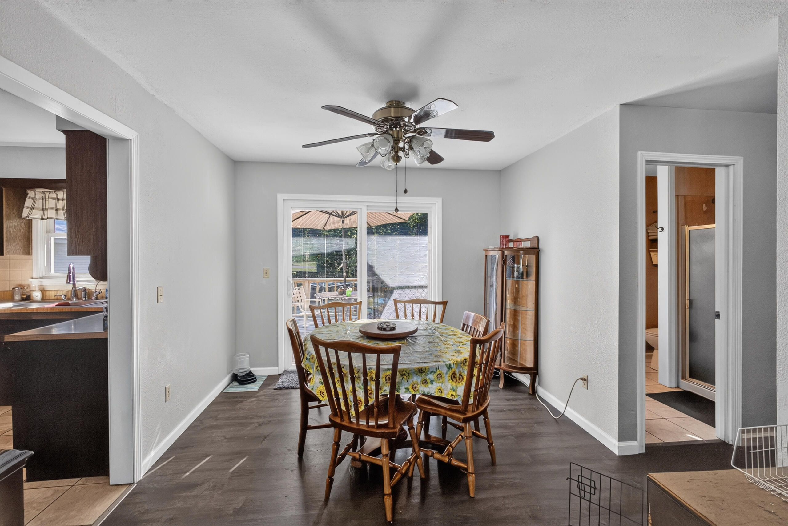 3900 East Graybill Road Sturgeon, MO 65284 - Photo 6 of 46 Gallery Image 6