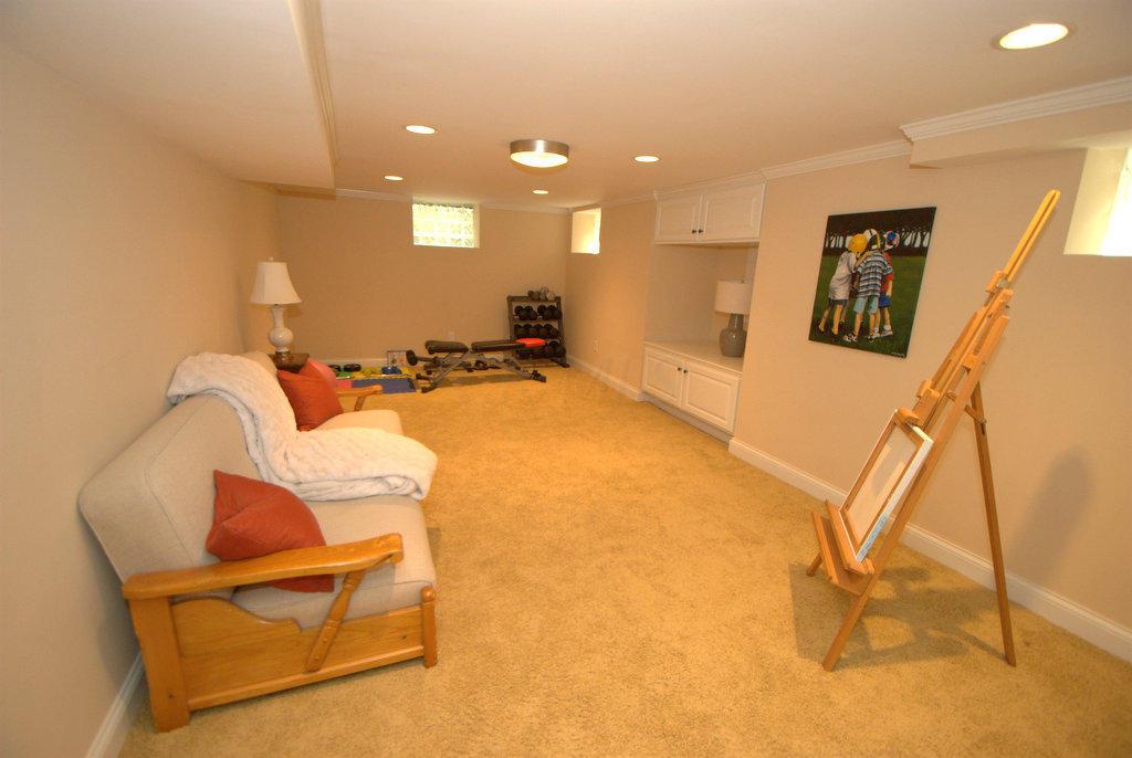 2244 Abington Road Columbus, OH 43221 - Photo 31 of 38