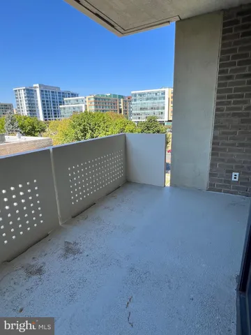 a view of terrace with city view