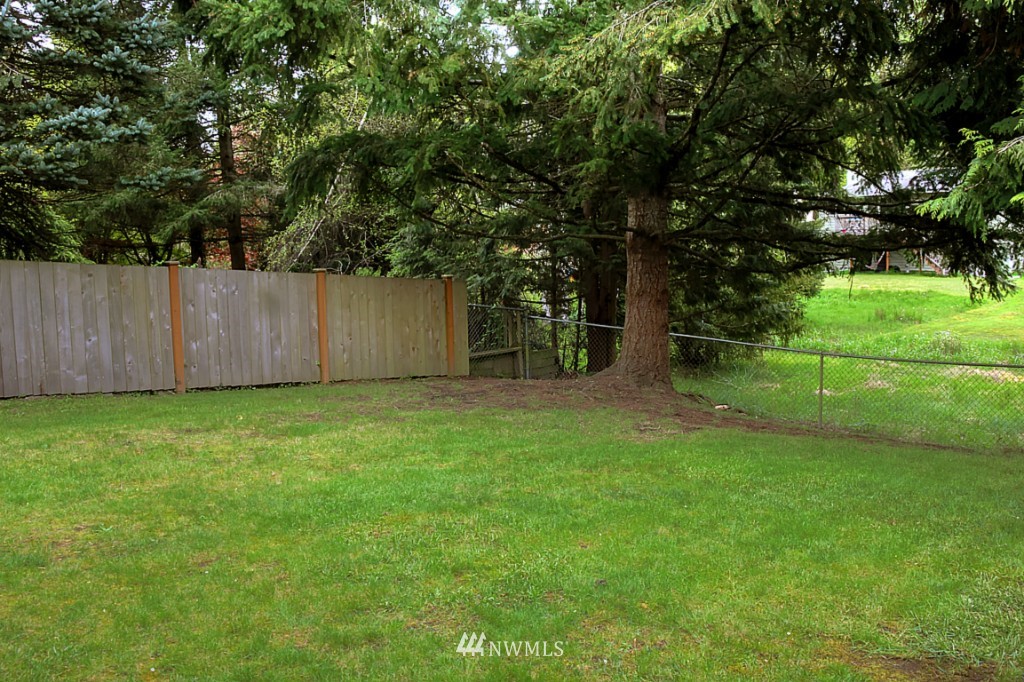 16700 132nd Place Southeast Renton, WA 98058 - Photo 18 of 18 Gallery Image 18