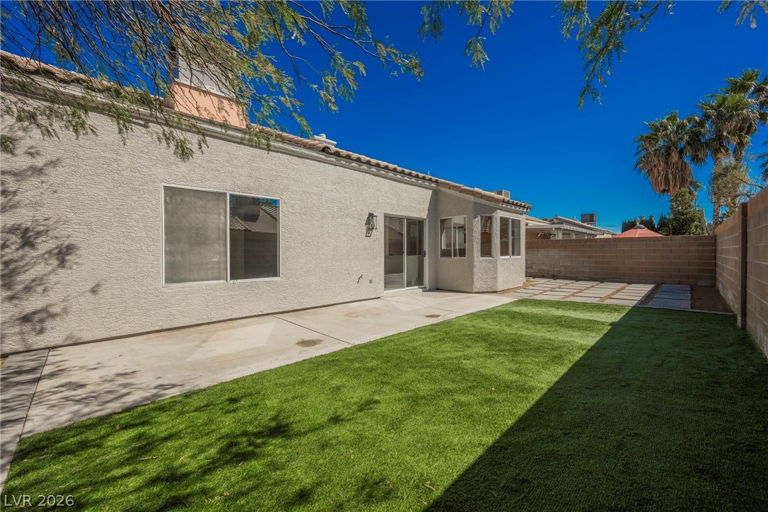 6113 Desert Haven Road Las Vegas, NV 89130 - Photo 2 of 23