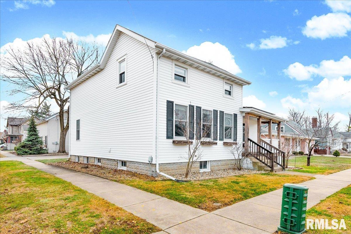 226 North Fourth Avenue Morton, IL 61550 - Photo 2 of 35