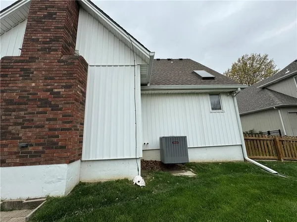 $430,000 | 5115 Pelican Point, Lee's Summit, MO 64082