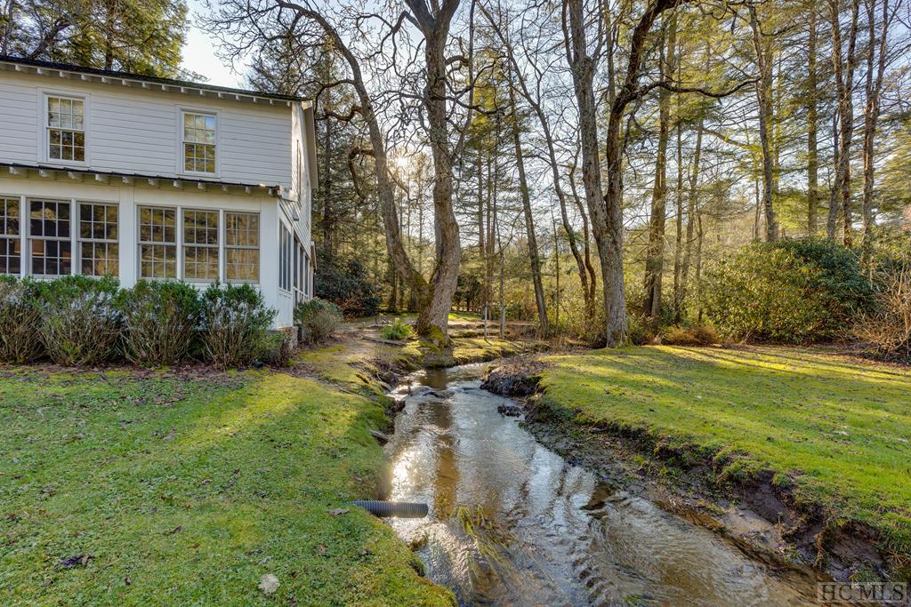 1290 Dillard Road Highlands, NC 28741 - Photo 9 of 74 Gallery Image 9