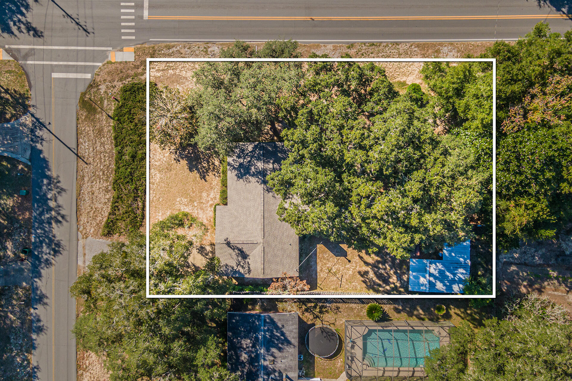 1709 Valparaiso Boulevard Niceville, FL 32578 - Photo 12 of 33 a view of a street with a tree