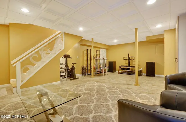 a view of a livingroom with furniture