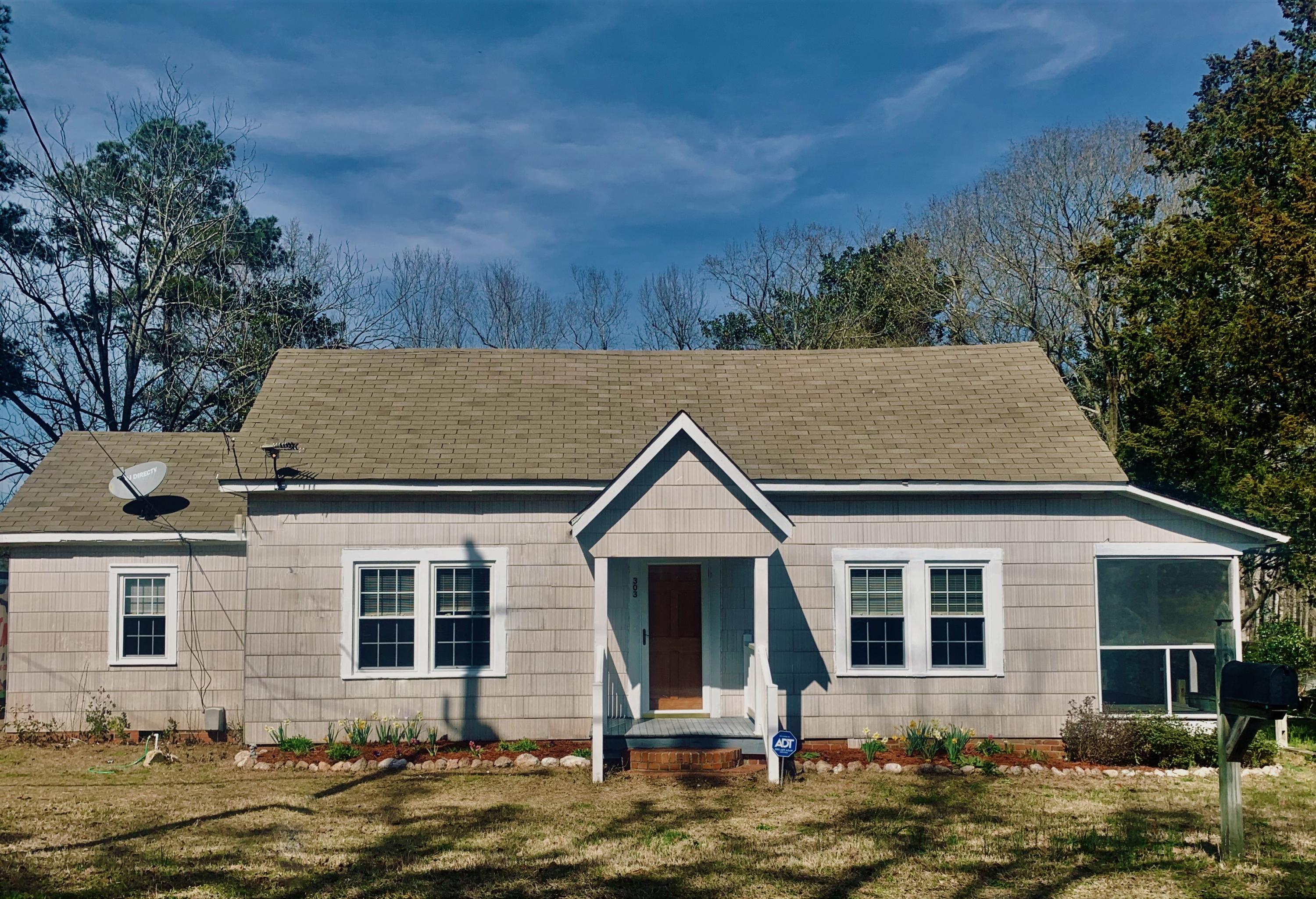 303 Boyd Lake Road Hamlet, NC 28345 - Photo 1 of 31 main