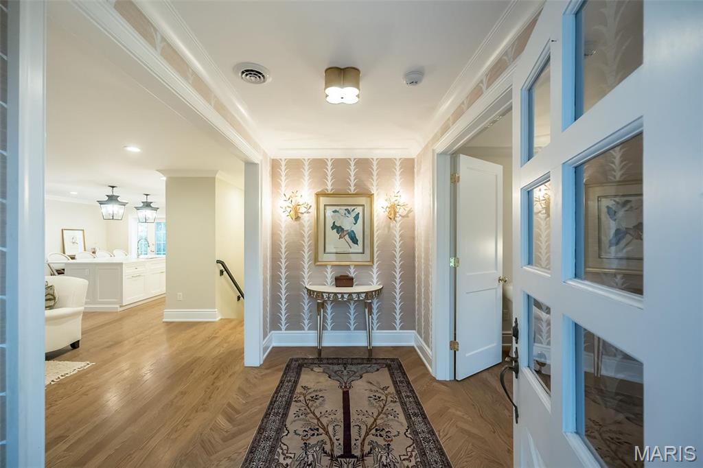938 Lay Road St. Louis, MO 63124 - Photo 3 of 67