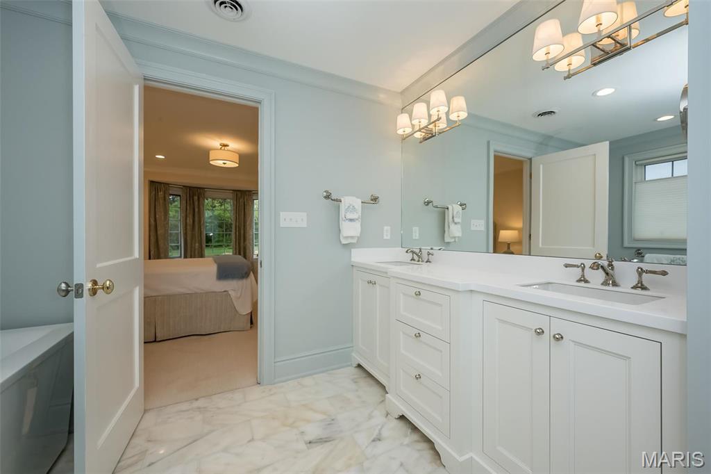938 Lay Road St. Louis, MO 63124 - Photo 36 of 67