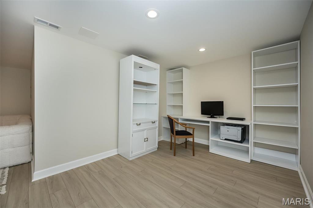 938 Lay Road St. Louis, MO 63124 - Photo 42 of 67