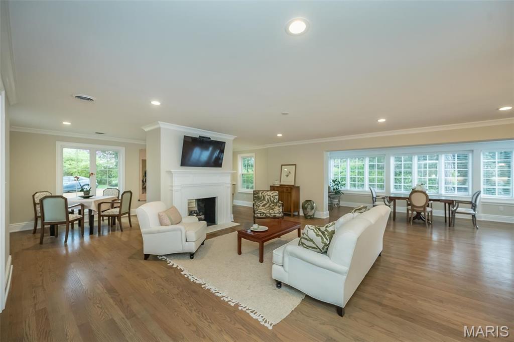 938 Lay Road St. Louis, MO 63124 - Photo 9 of 67