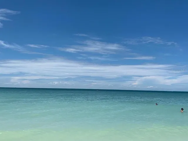 $515,000 | 3607 East Bay Drive, Unit 211, Holmes Beach, FL 34217