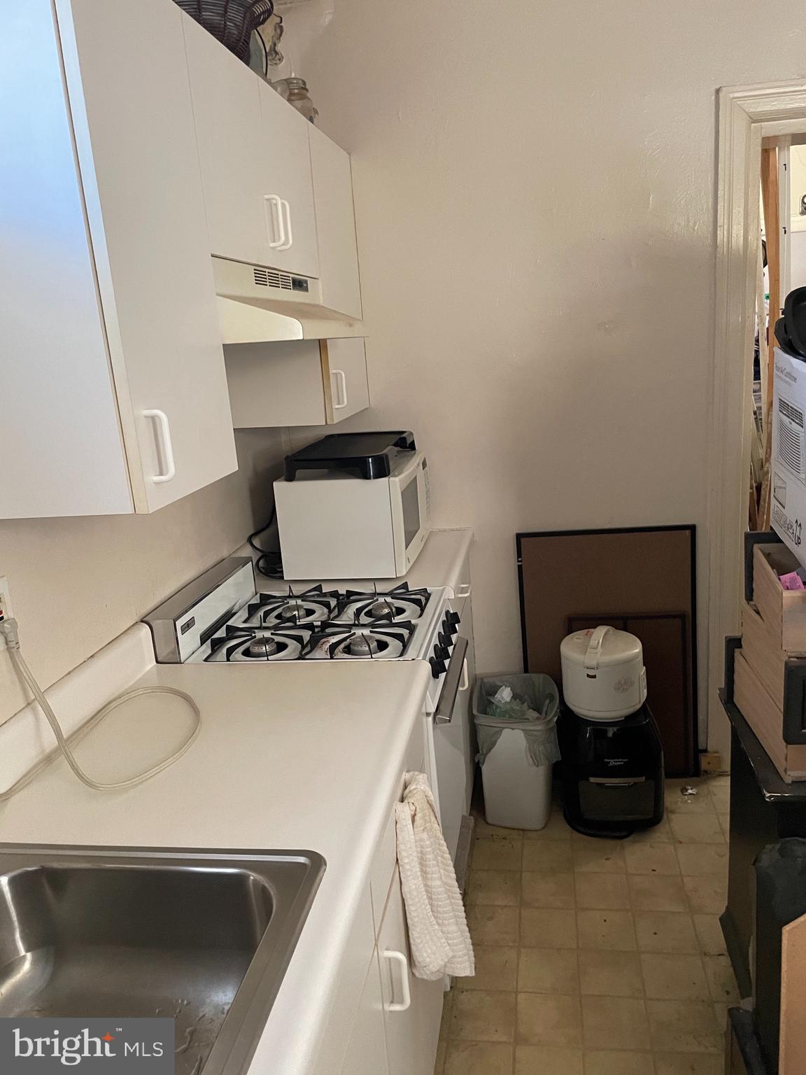 7106 Rising Sun Avenue Philadelphia, PA 19111 - Photo 8 of 14