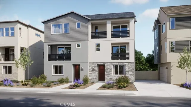 a front view of house with yard