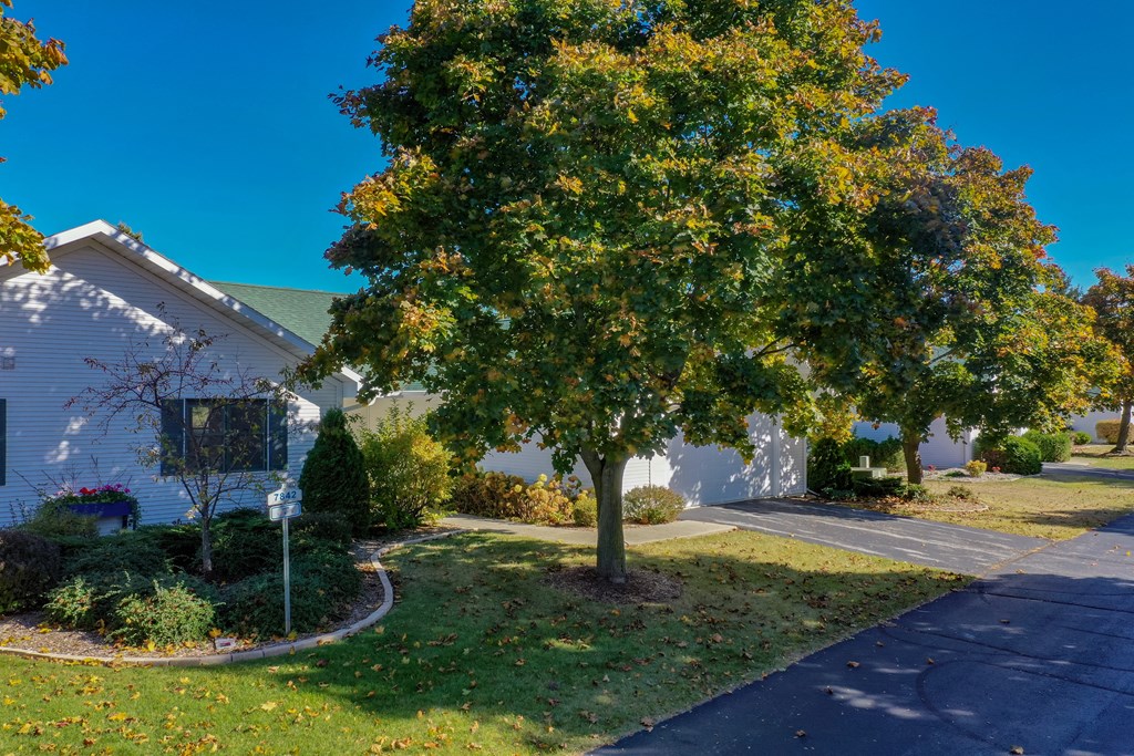 7842 Eames Farm Road, Unit X2 Egg Harbor, WI 54209 - Photo 36 of 40
