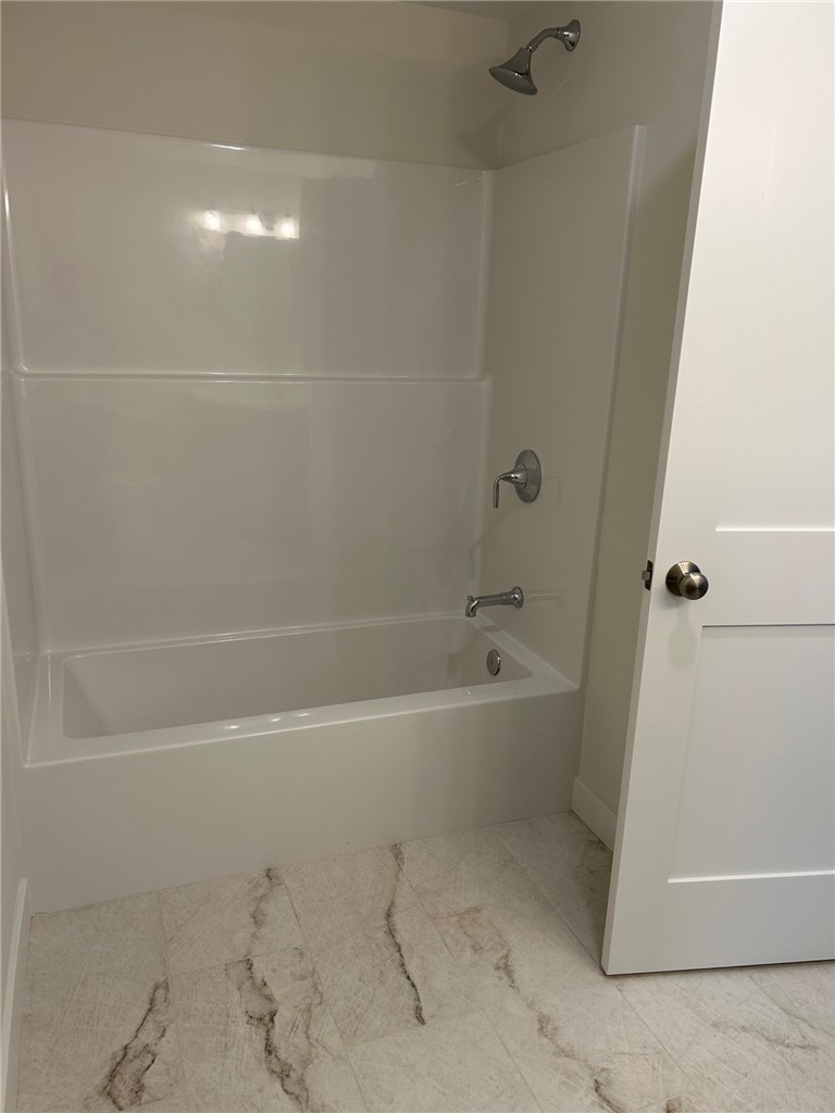 51 Red Maple Lane Warwick, RI 02886 - Photo 12 of 13 Full bath