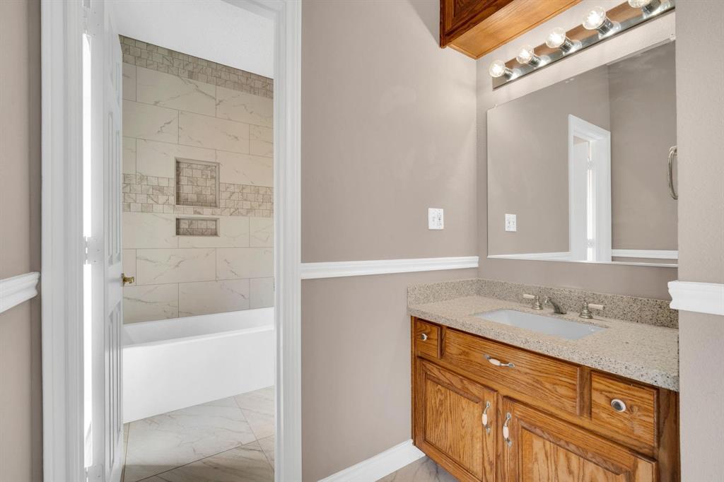 6603 Champion Road Midlothian, TX 76065 - Photo 23 of 33