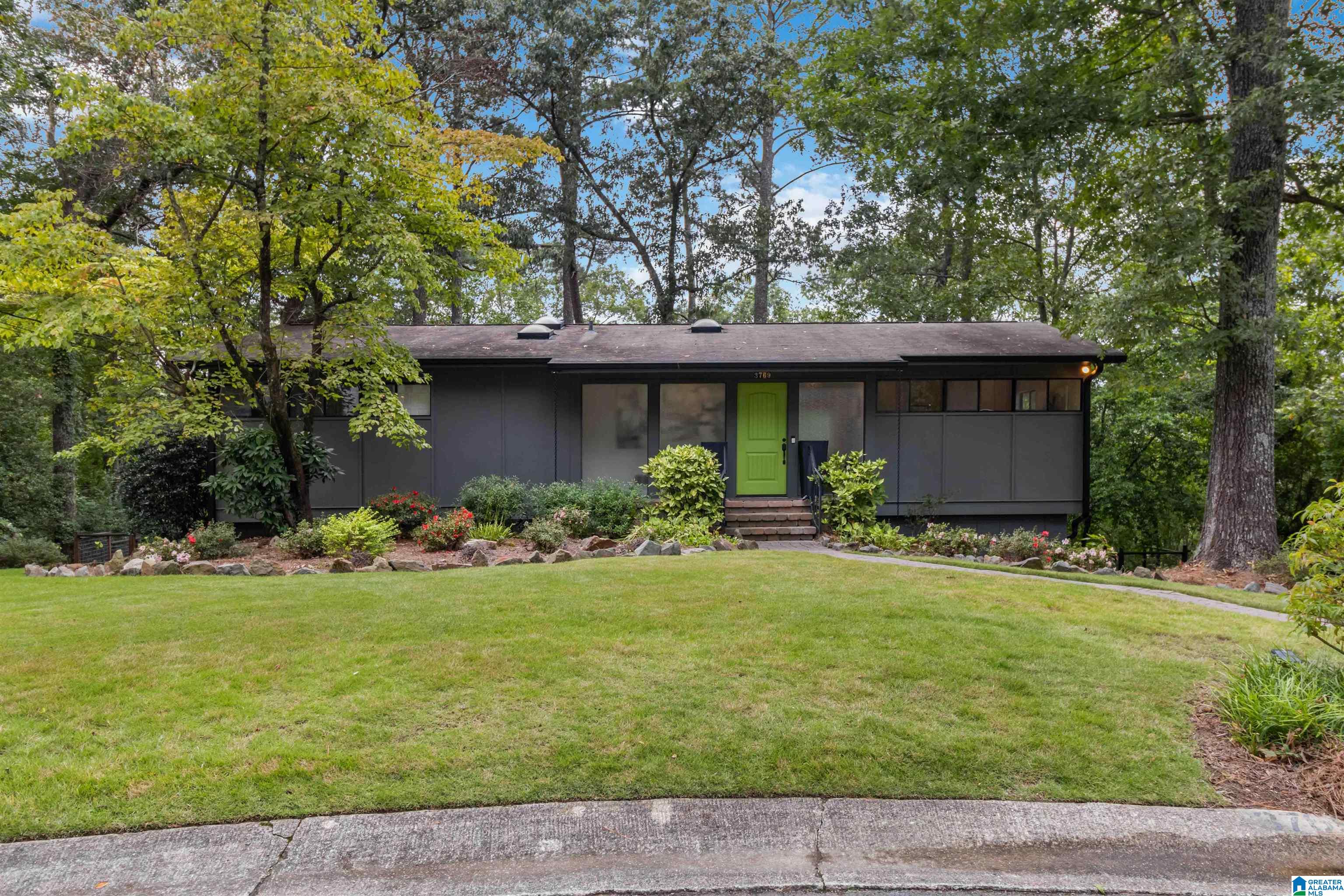 3769 River Ridge Circle Birmingham, AL 35223 - Photo 4 of 36
