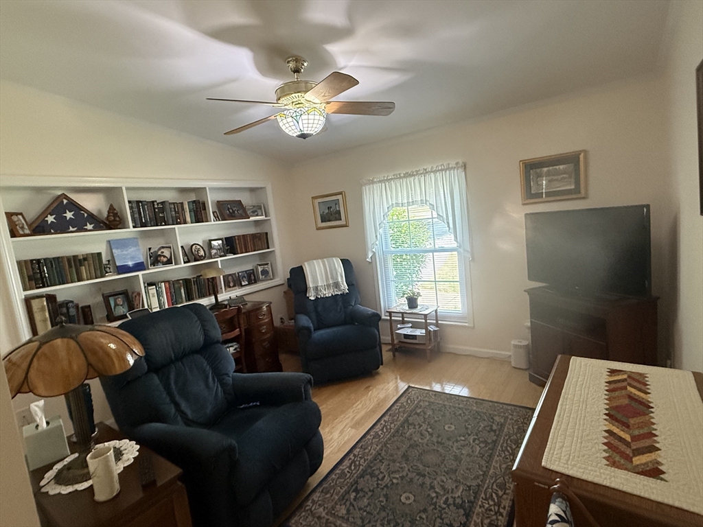 303 Blueberry Circle Middleboro, MA 02346 - Photo 19 of 36