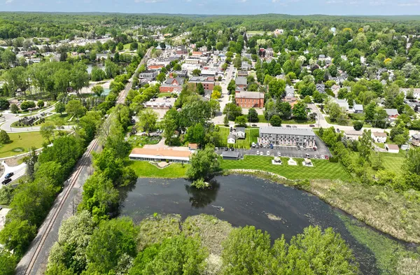 $87,500 | 114 River Drive, Unit A, Milford, MI 48381