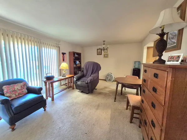 $150,000 | 2522 West Memorial Drive, Janesville, WI 53548