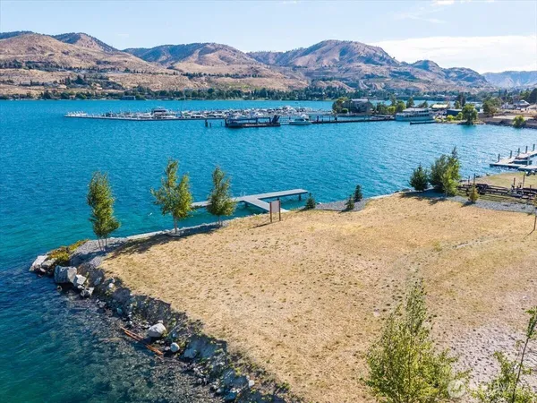 $1,725,000 | 104 Bass Lane, Chelan, WA 98816