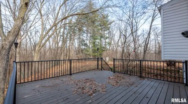 $1,900 | 2303 West Pintura Court, Peoria, IL 61614