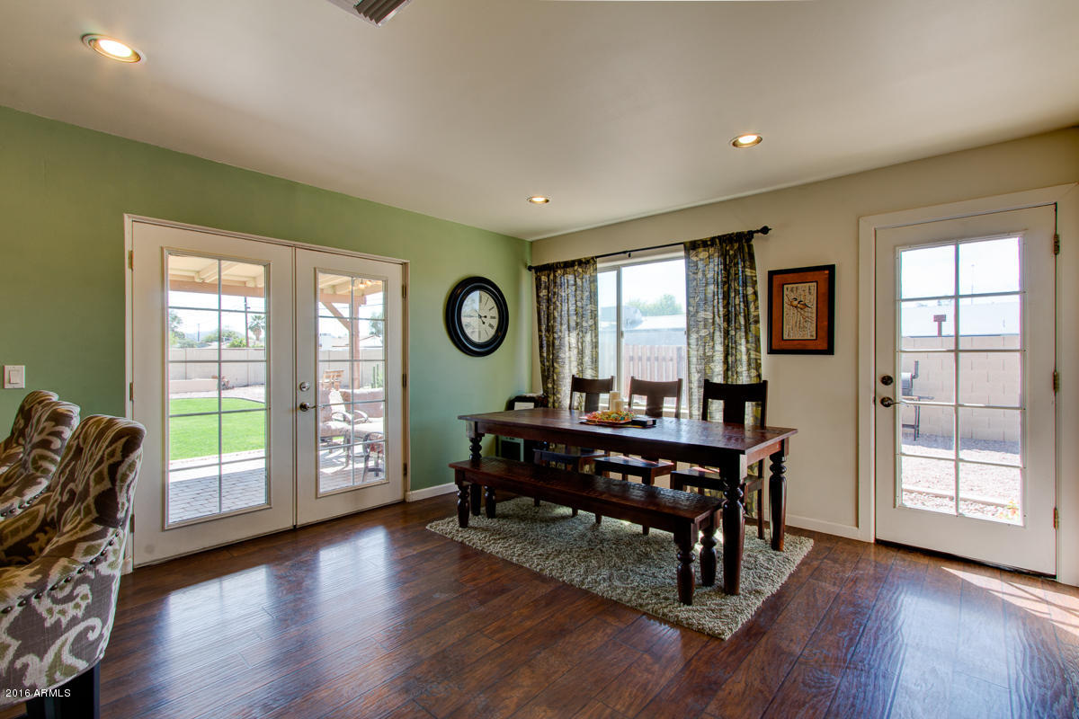 3001 West Wethersfield Road Phoenix, AZ 85029 - Photo 3 of 32 dining room