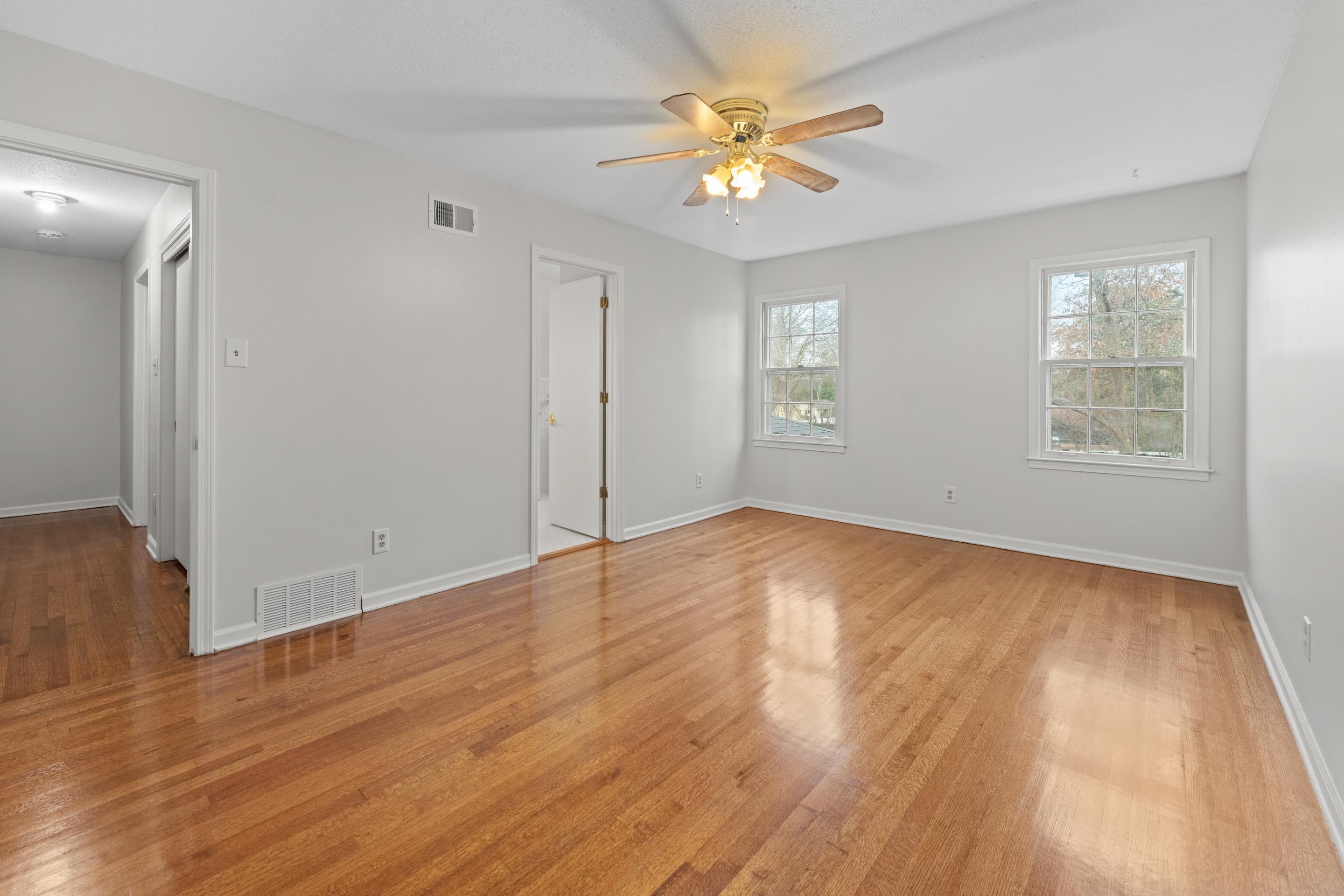 5330 Walnut Grove Road Memphis, TN 38120 - Photo 19 of 31 Gallery Image 19