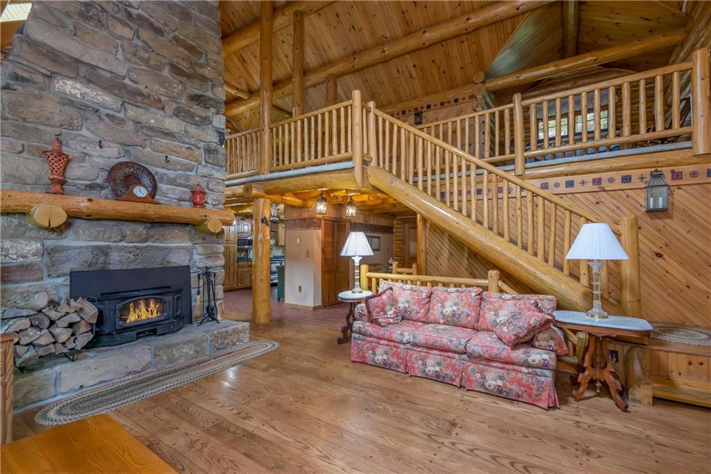 123 Russell Road Fenelton, PA 16034 - Photo 3 of 25 Gallery Image 3