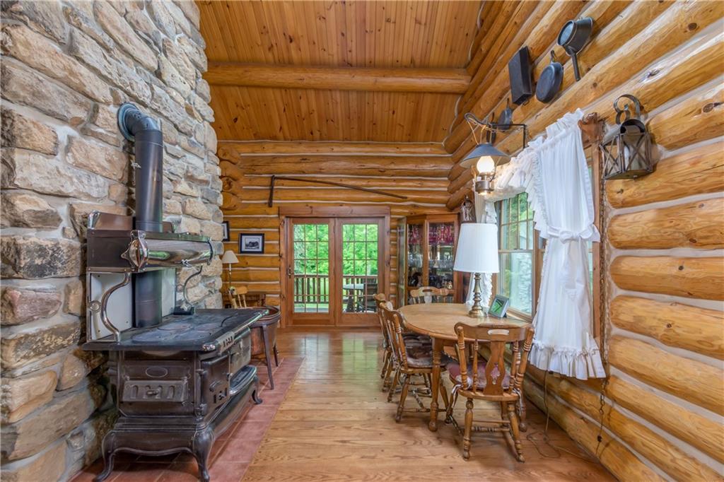 123 Russell Road Fenelton, PA 16034 - Photo 5 of 25 Gallery Image 5