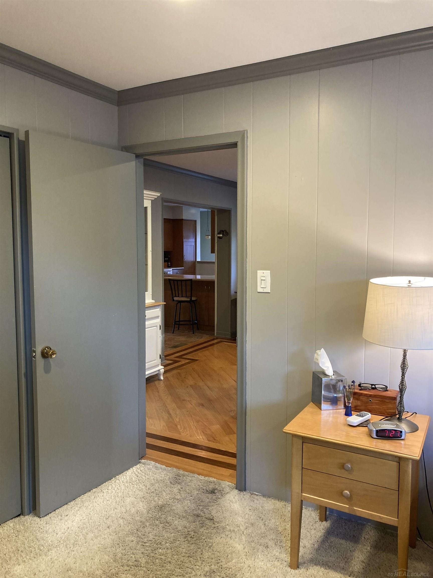 25839 Cunningham Avenue Warren, MI 48091 - Photo 11 of 42 50086262-10.JPG