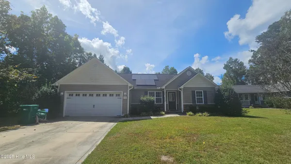 $1,700 | 219 Blue Creek School Road, Jacksonville, NC 28540