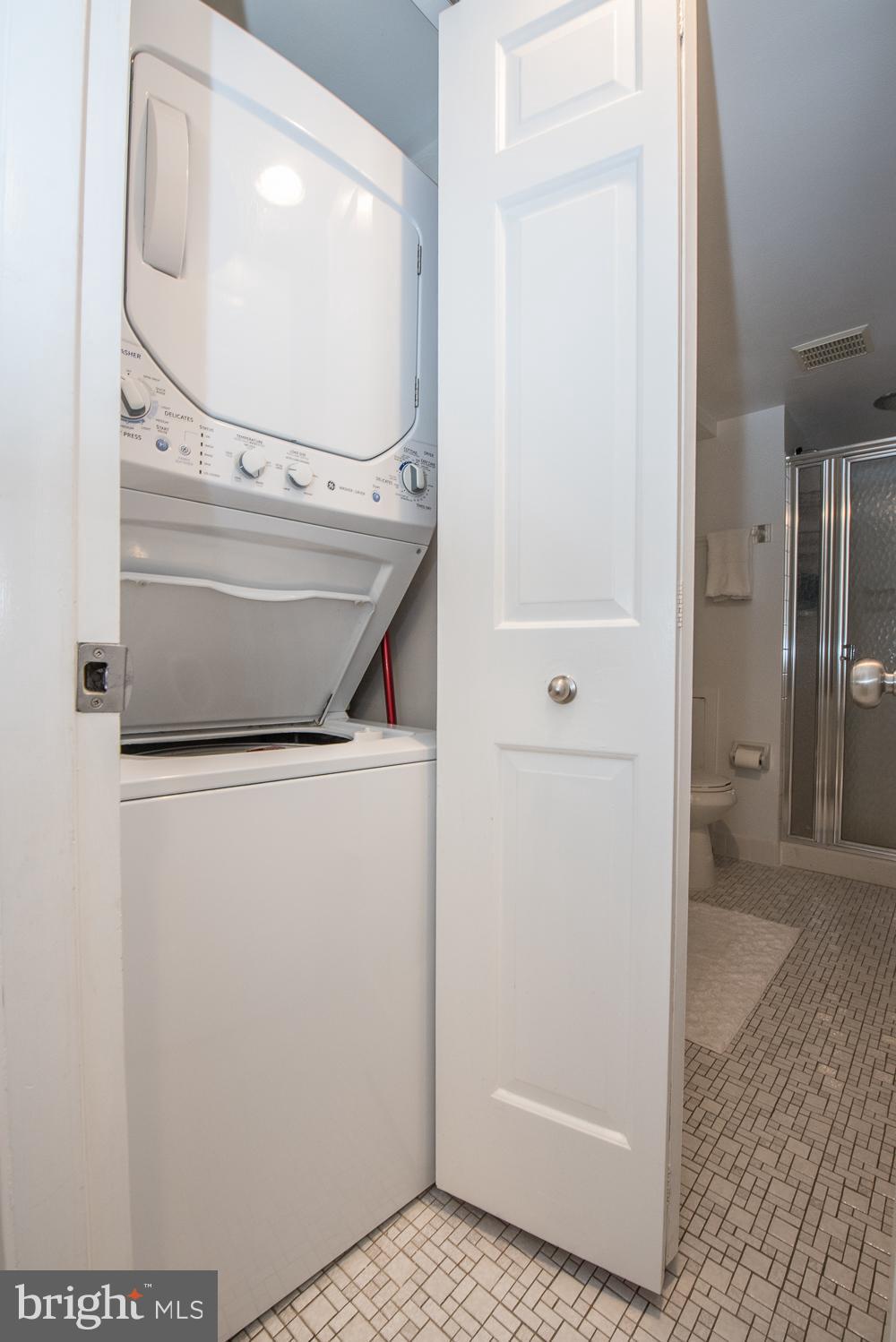 19 Rock Hill Road, Unit 2E Bala Cynwyd, PA 19004 - Photo 11 of 20