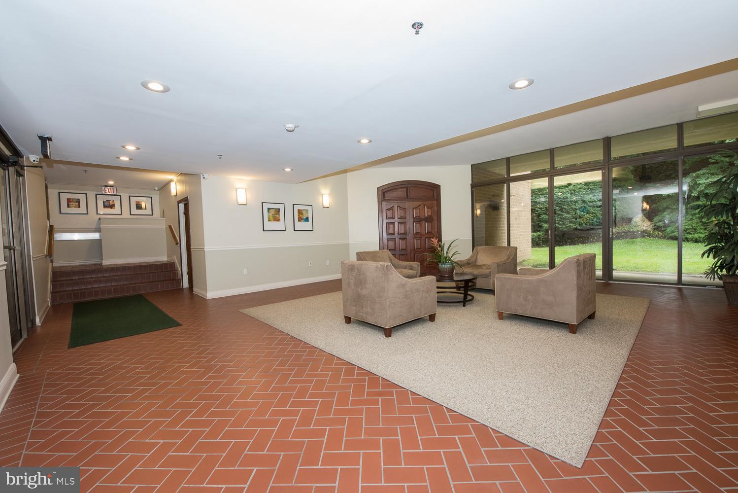 19 Rock Hill Road, Unit 2E Bala Cynwyd, PA 19004 - Photo 17 of 20