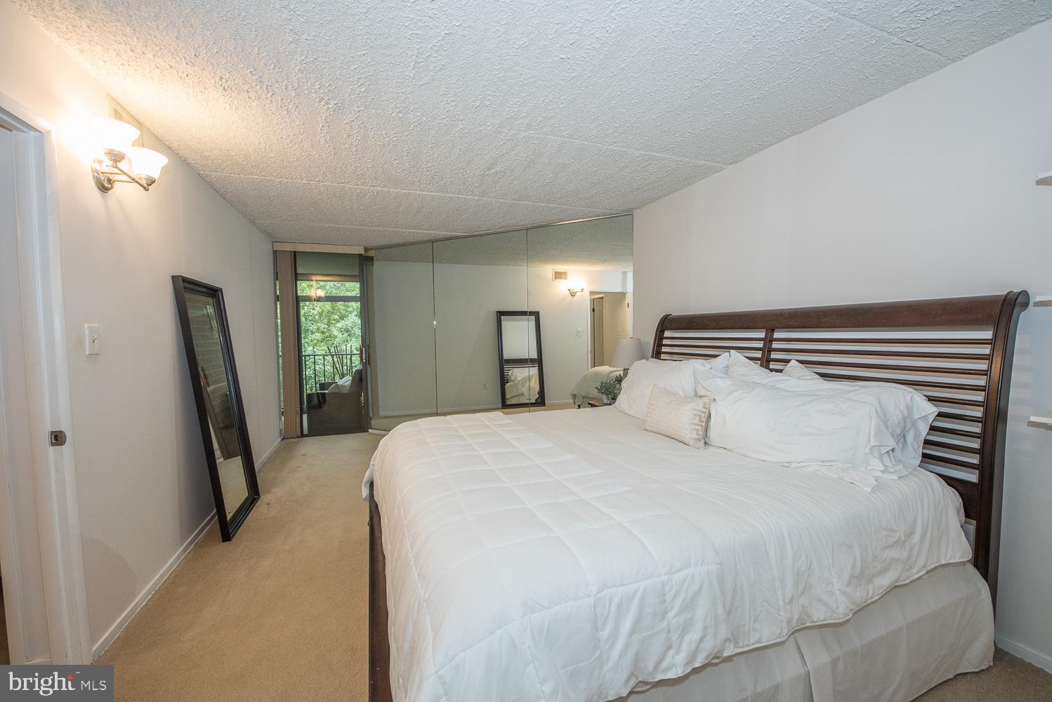 19 Rock Hill Road, Unit 2E Bala Cynwyd, PA 19004 - Photo 8 of 20