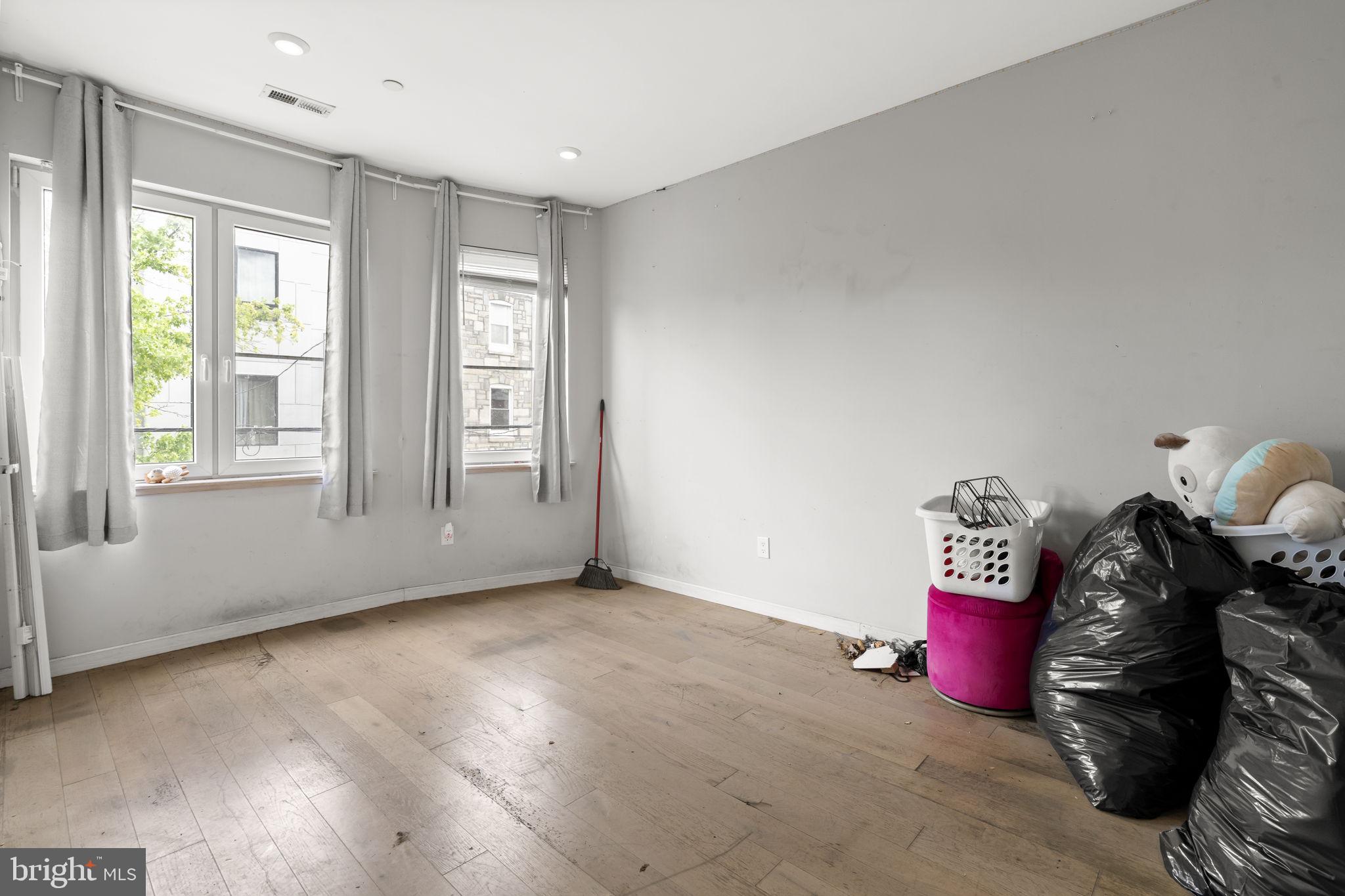 2142 Master Street, Unit B Philadelphia, PA 19121 - Photo 8 of 16