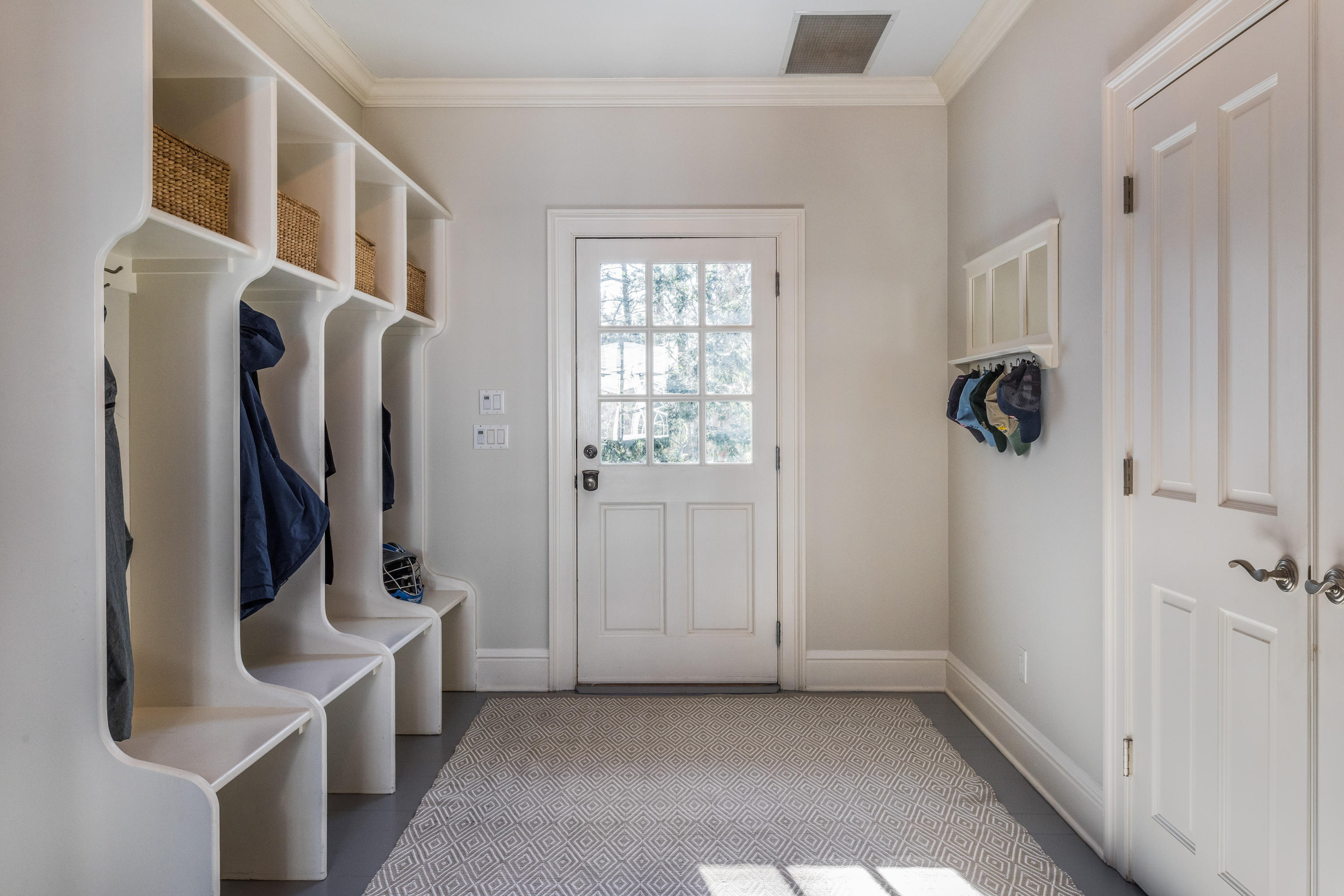 388 Middlesex Road Darien, CT 06820 - Photo 23 of 41 a view of an entryway with workspace