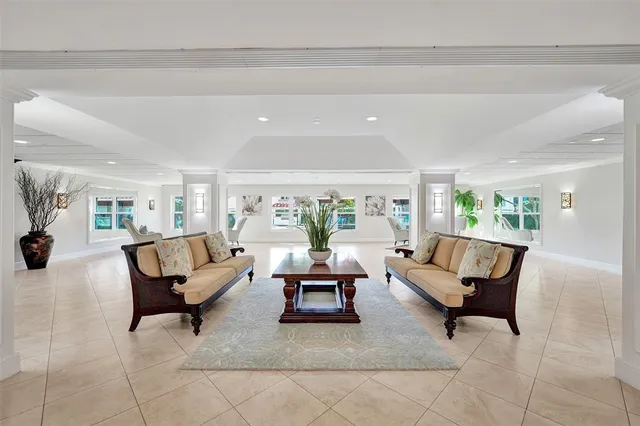 $3,400 | 3200 Port Royale Drive North, Unit 905, Fort Lauderdale, FL 33308