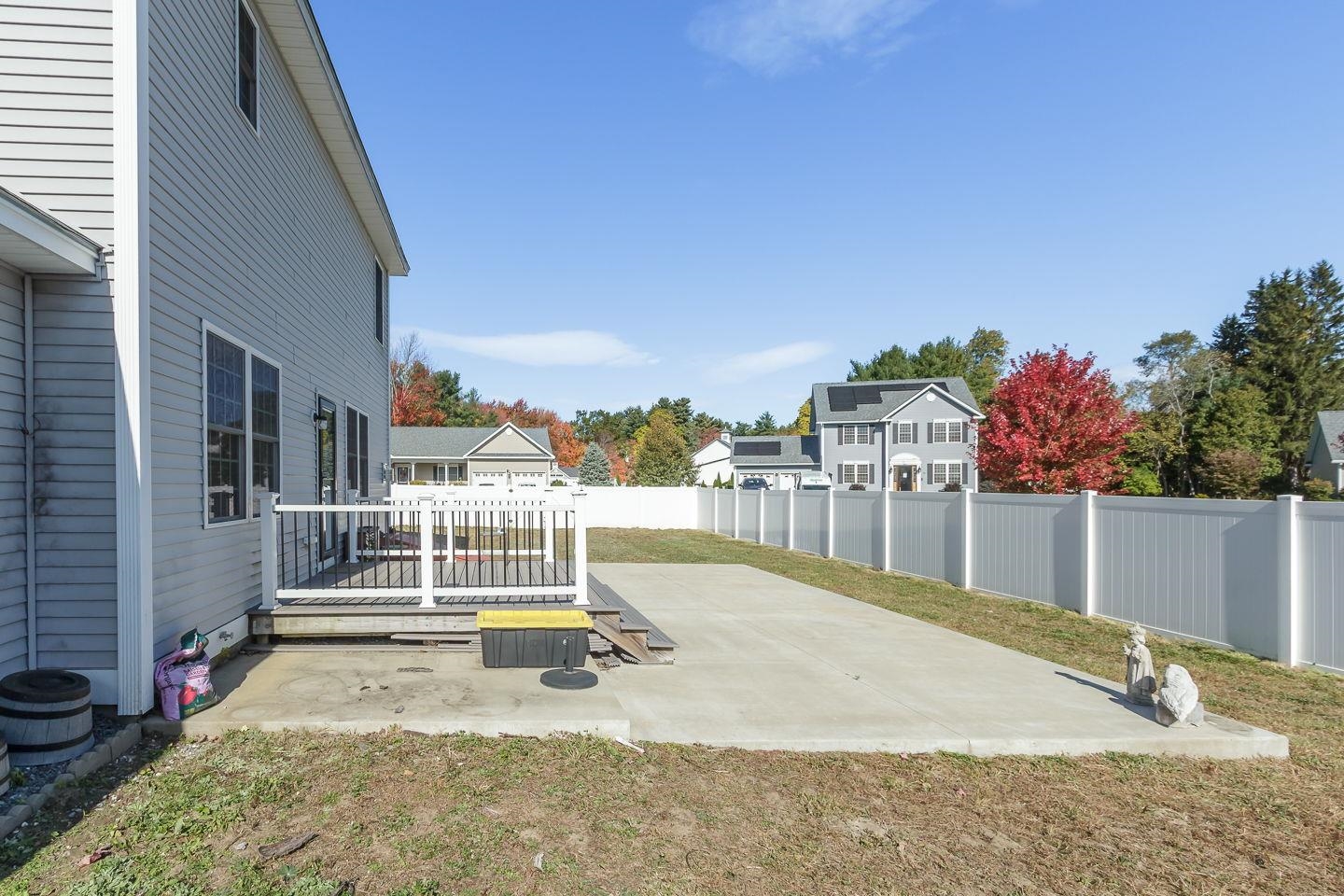 54 Windswept Road Manchester, NH 03109 - Photo 56 of 60 Gallery Image 56
