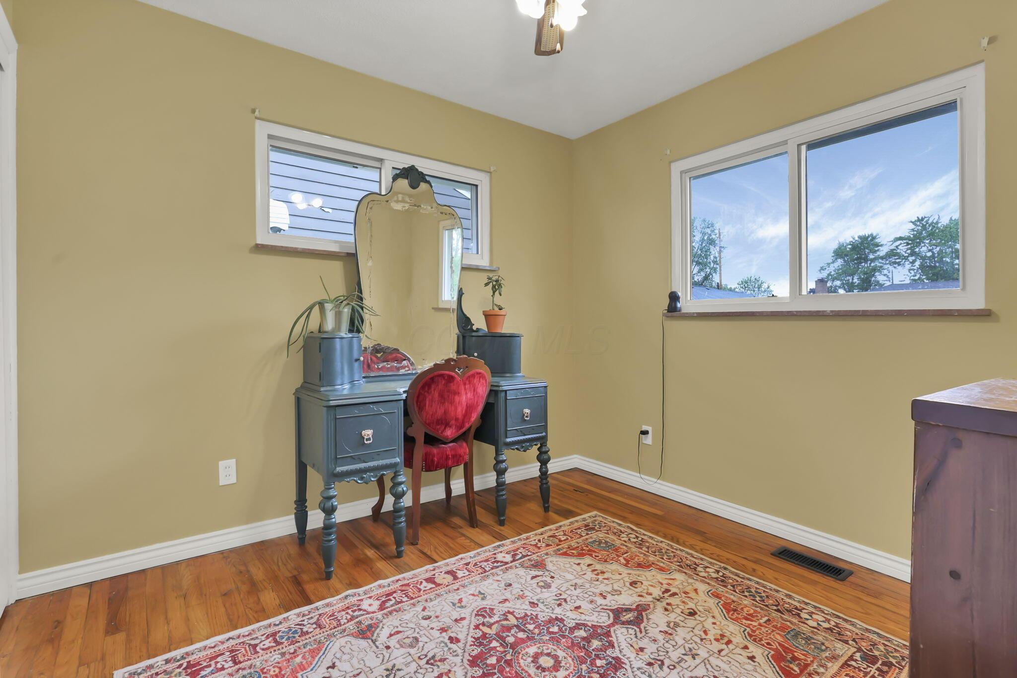 126 Oxley Road Columbus, OH 43228 - Photo 28 of 46