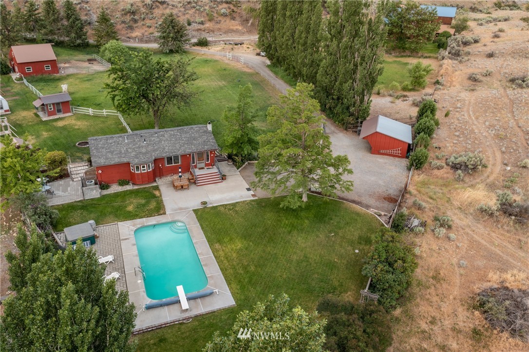 3680 West Malaga Road Malaga, WA 98828 - Photo 1 of 36 Gallery Image 1
